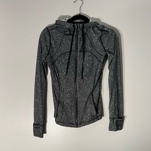 Lululemon Nulu Define hooded jacket